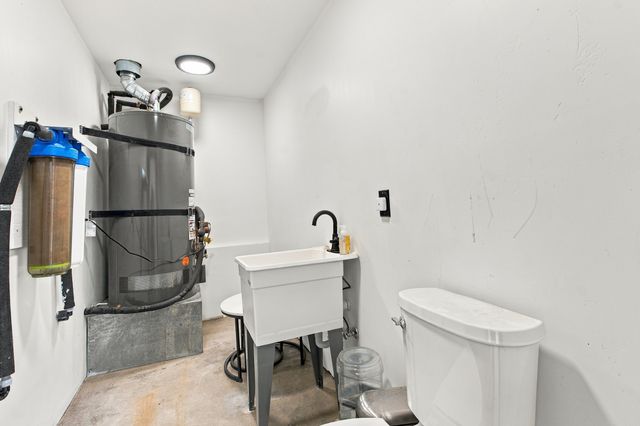 21 Paseo Del Coyote B, Santa Fe, NM 87506