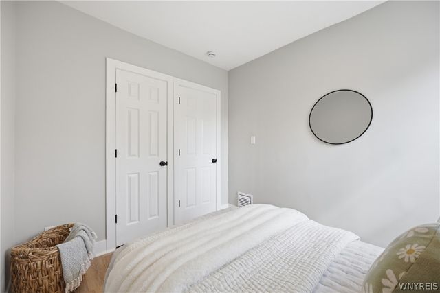 61 Princeton Place, Buffalo, NY 14210