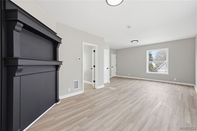 61 Princeton Place, Buffalo, NY 14210