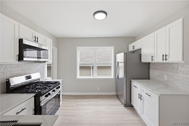 61 Princeton Place, Buffalo, NY 14210