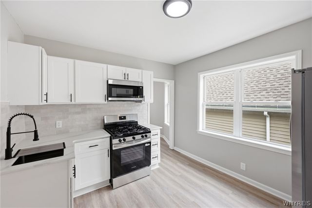 61 Princeton Place, Buffalo, NY 14210