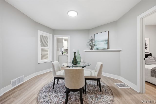 61 Princeton Place, Buffalo, NY 14210