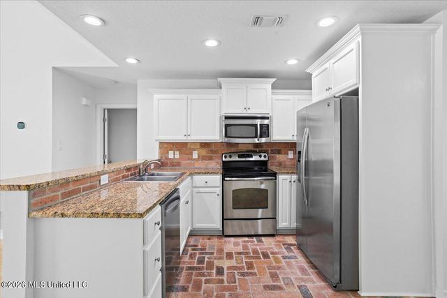13687 Lawton Lane, Gulfport, MS 39503