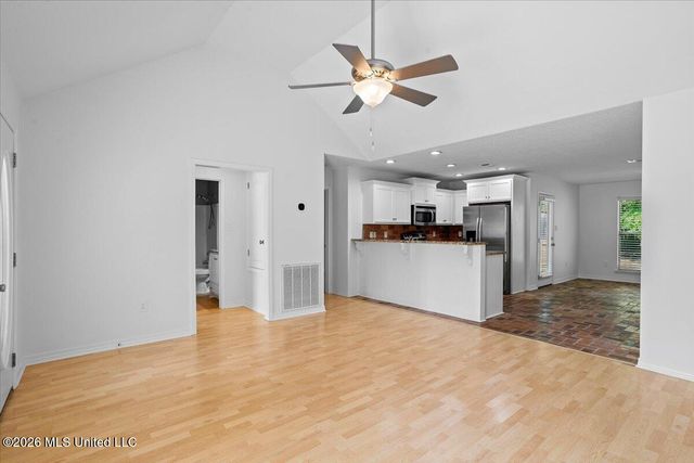 13687 Lawton Lane, Gulfport, MS 39503