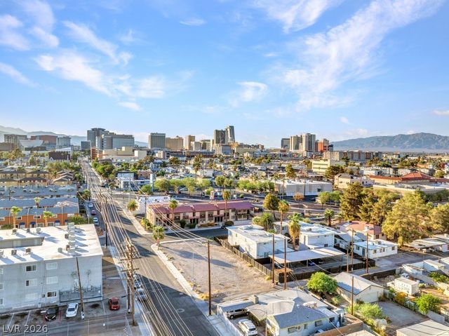 423 13th Street, Las Vegas, NV 89101