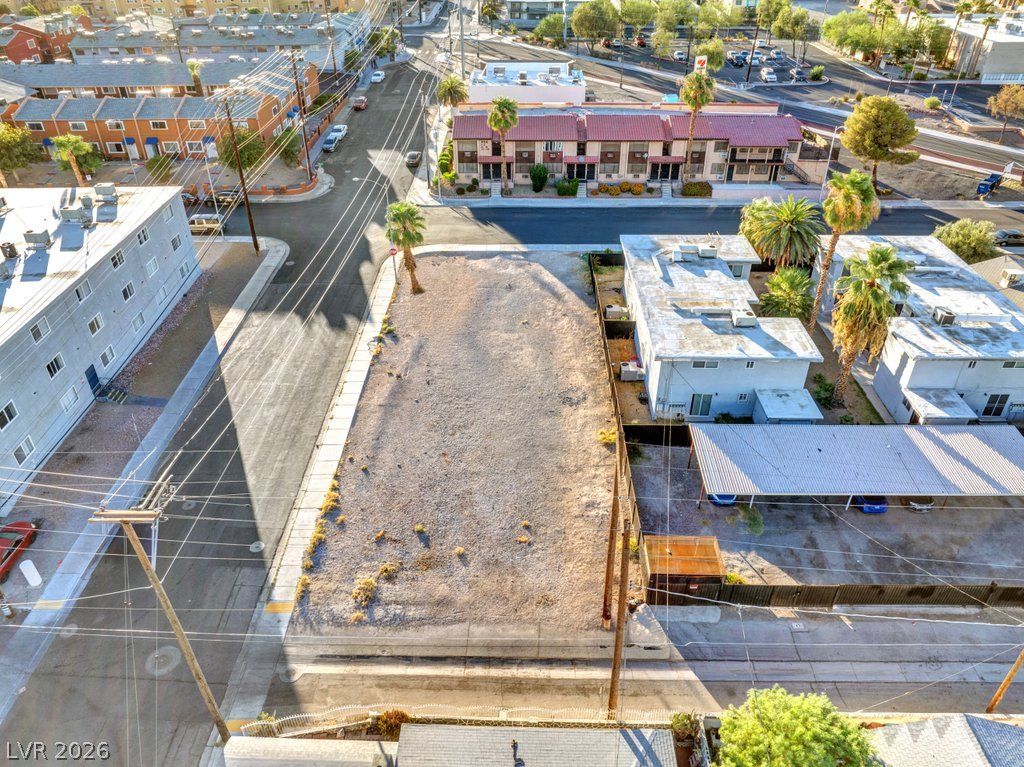 423 13th Street, Las Vegas, NV 89101 — photo 2