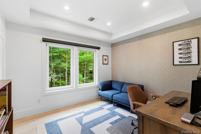 2 Overlook Drive, Mount Sinai, NY 11766