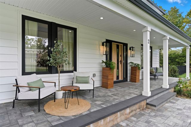 2 Overlook Drive, Mount Sinai, NY 11766