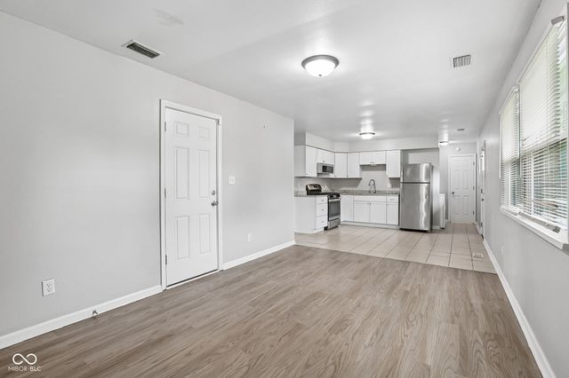 8510 Montery Road, Indianapolis, IN 46226