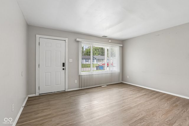 8510 Montery Road, Indianapolis, IN 46226