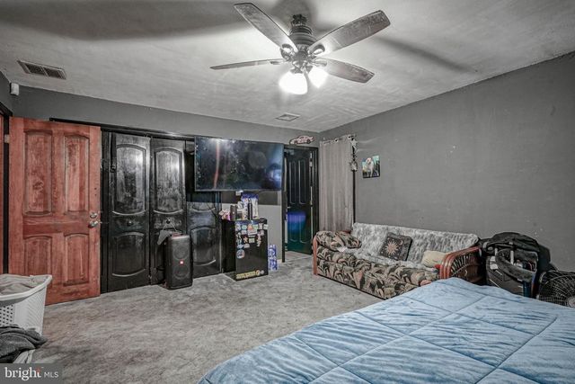 3016 READING AVE, Hammonton, NJ 08037