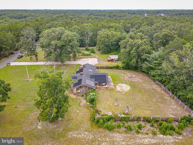 3016 READING AVE, Hammonton, NJ 08037