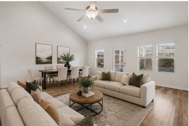 10105 Lakemont Drive, Fort Worth, TX 76131