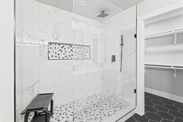 3907 Carmel DR, Austin, TX 78721