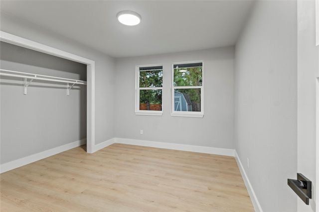 3907 Carmel DR, Austin, TX 78721