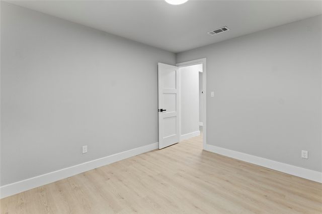 3907 Carmel DR, Austin, TX 78721
