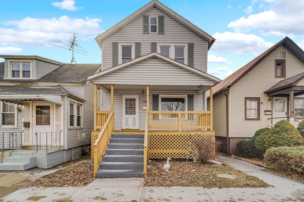 1536 121st Street, Whiting, IN 46394