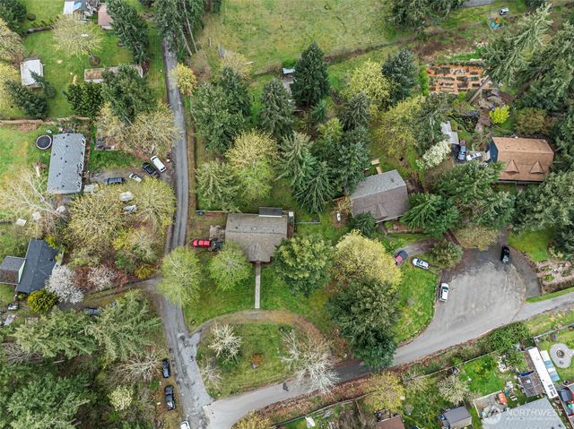 17511 Scenic Shores Court SE, Yelm, WA 98597