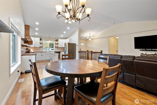 17511 Scenic Shores Court SE, Yelm, WA 98597