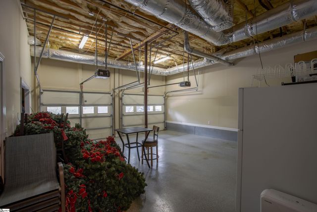 321 W Earle Street, Greenville, SC 29609