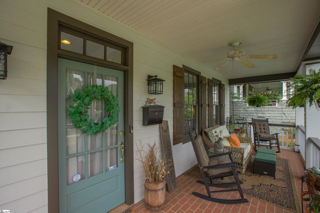 321 W Earle Street, Greenville, SC 29609