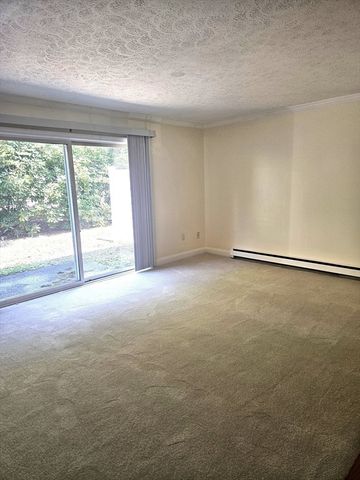 6 Janet Road 4, Easton, MA 02334