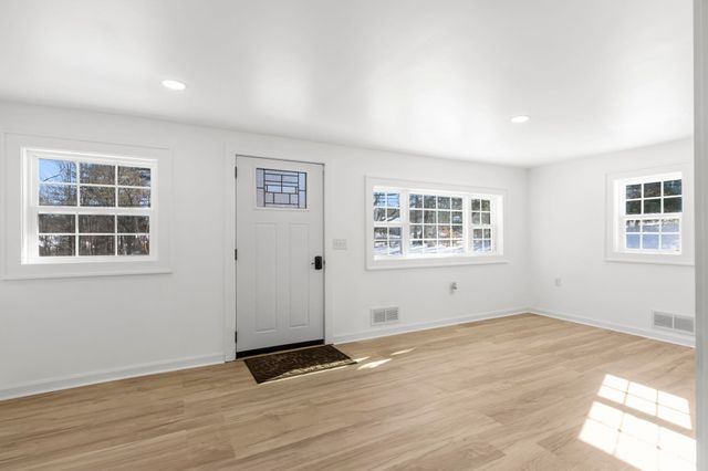 126 Watson Road, Dover, NH 03820