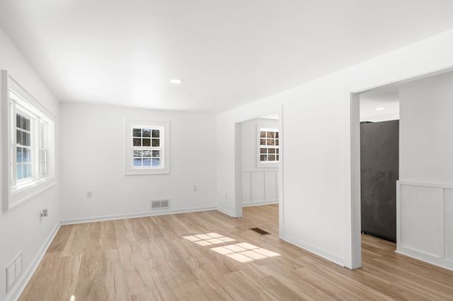 126 Watson Road, Dover, NH 03820