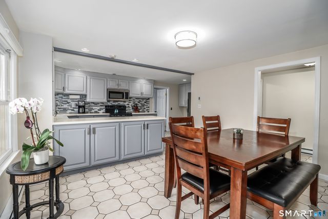 5 Bayberry Drive, Brookfield, CT 06804