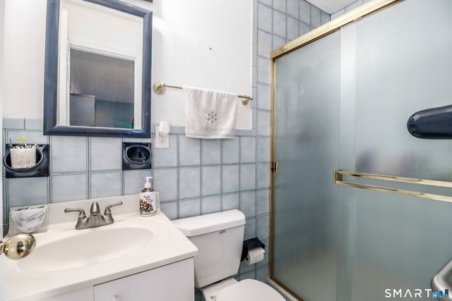 5 Bayberry Drive, Brookfield, CT 06804