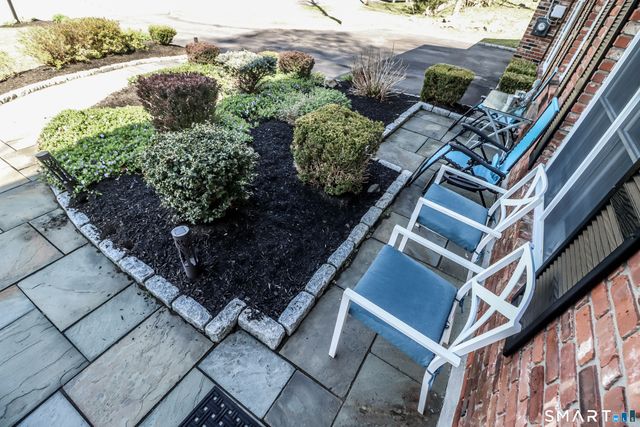 5 Bayberry Drive, Brookfield, CT 06804