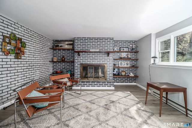 5 Bayberry Drive, Brookfield, CT 06804