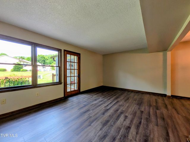 2022 Heritage Place 0, Johnson City, TN 37604