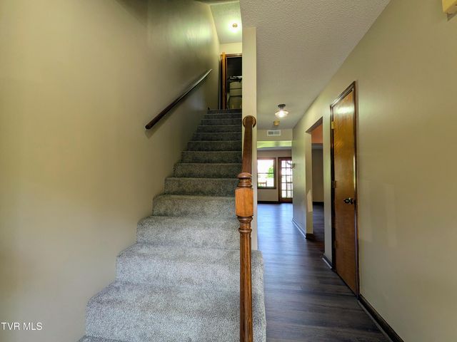 2022 Heritage Place 0, Johnson City, TN 37604