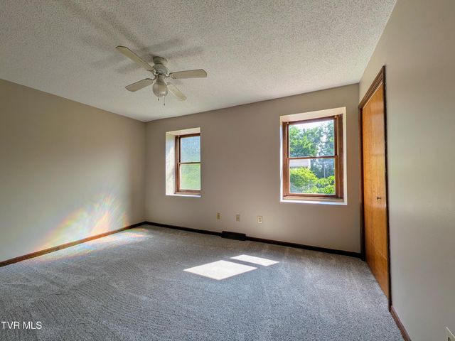 2022 Heritage Place 0, Johnson City, TN 37604