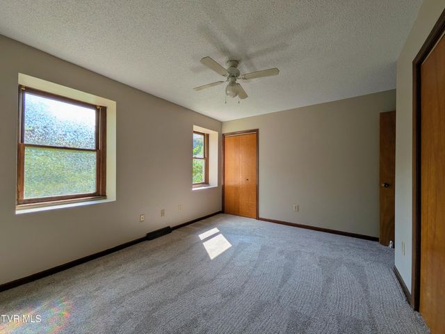 2022 Heritage Place 0, Johnson City, TN 37604