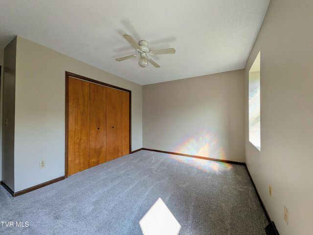 2022 Heritage Place 0, Johnson City, TN 37604