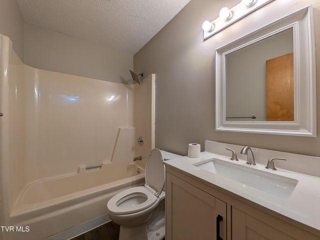 2022 Heritage Place 0, Johnson City, TN 37604