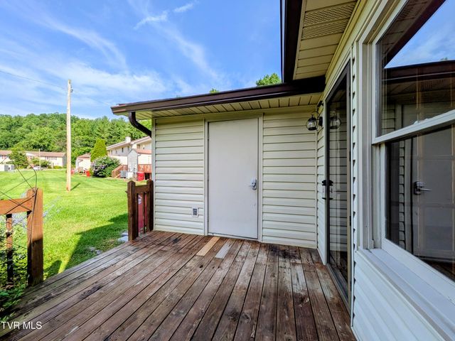2022 Heritage Place 0, Johnson City, TN 37604