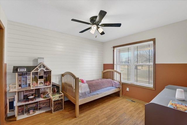 736 Bluestem Court, Sun Prairie, WI 53593