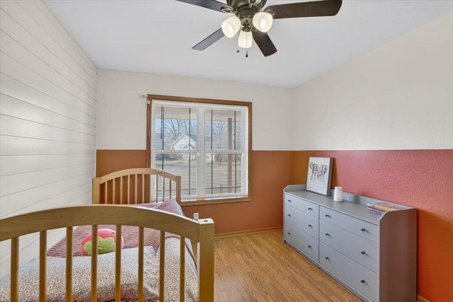 736 Bluestem Court, Sun Prairie, WI 53593