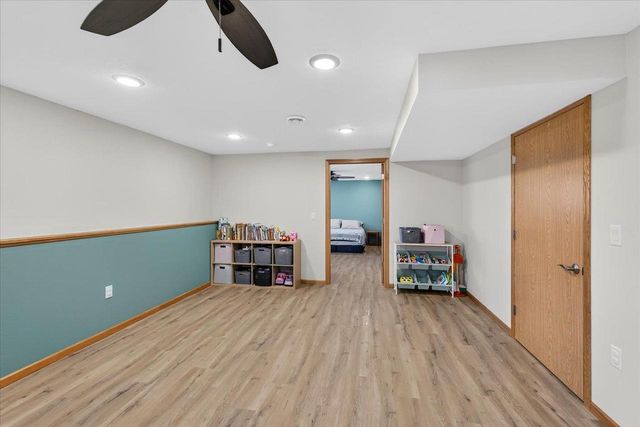 736 Bluestem Court, Sun Prairie, WI 53593