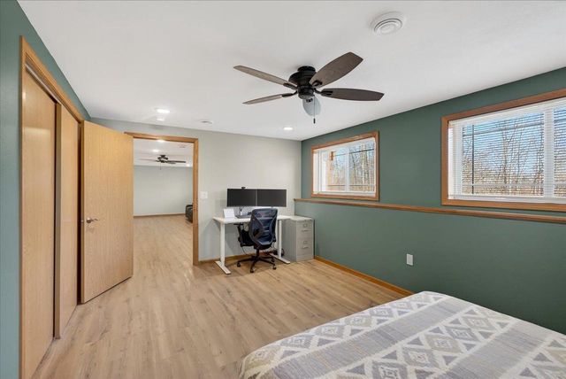 736 Bluestem Court, Sun Prairie, WI 53593