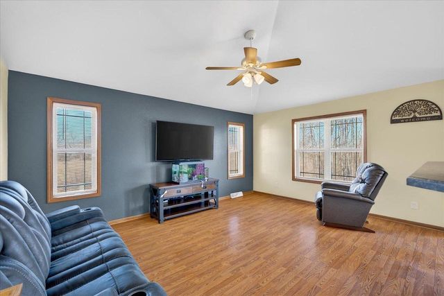 736 Bluestem Court, Sun Prairie, WI 53593