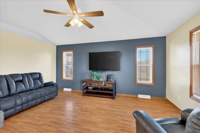 736 Bluestem Court, Sun Prairie, WI 53593