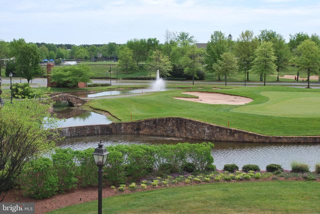 15100 HEATHER MILL LN #407, Haymarket, VA 20169