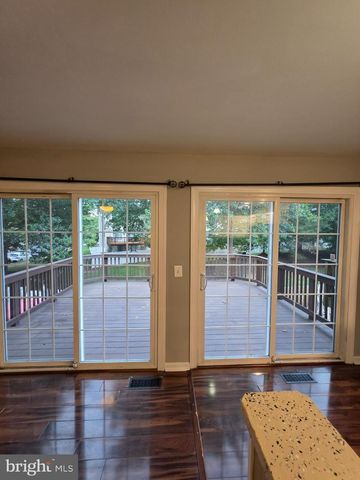10203 CALYPSO DR, Manassas, VA 20110
