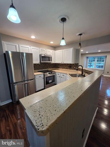 10203 CALYPSO DR, Manassas, VA 20110