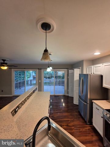 10203 CALYPSO DR, Manassas, VA 20110
