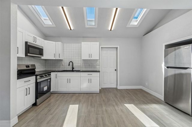 2309 21ST AVENUE W, Bradenton, FL 34205